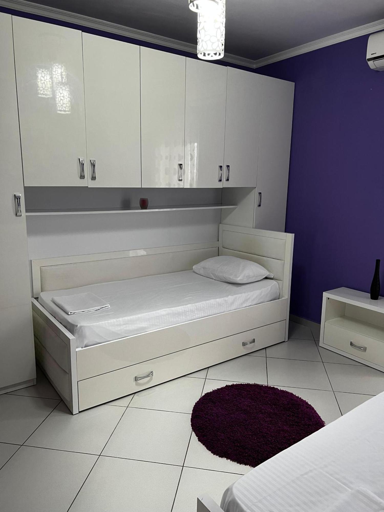 Amy'S Luxury Appartment Shkodër Esterno foto