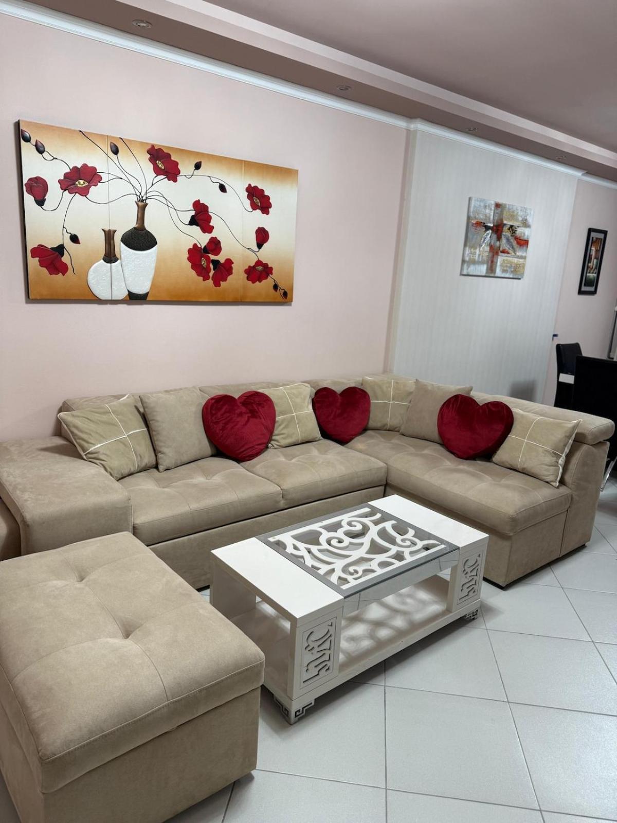 Amy'S Luxury Appartment Shkodër Esterno foto