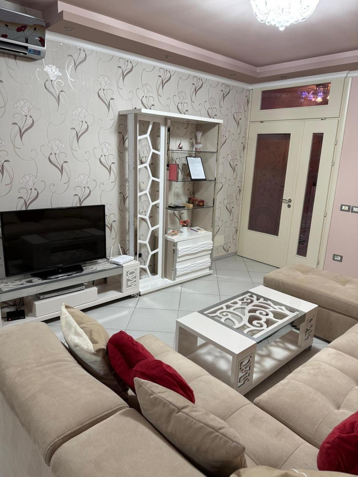 Amy'S Luxury Appartment Shkodër Esterno foto