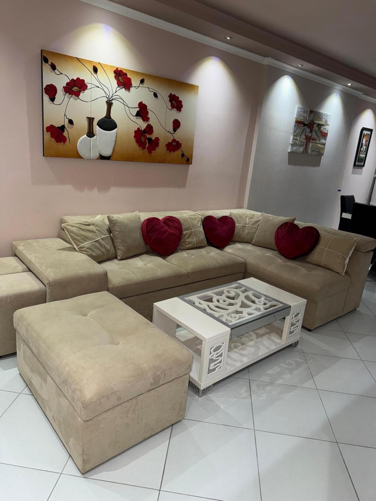 Amy'S Luxury Appartment Shkodër Esterno foto